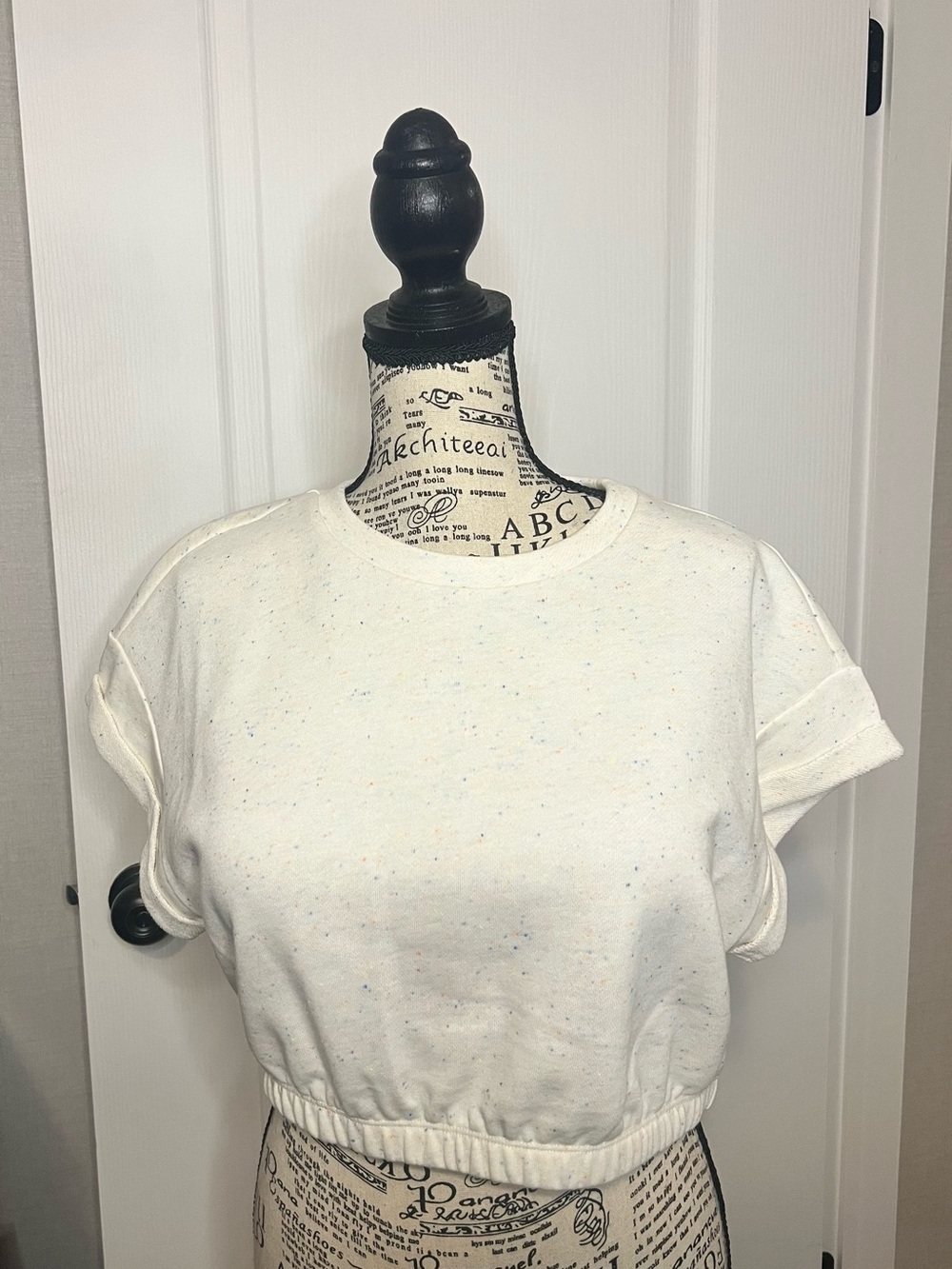 Elodie Cream Speckled Crop Pullover